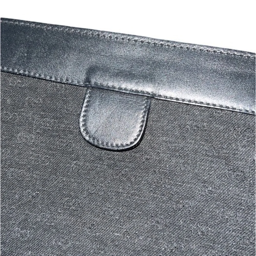 Gucci Vintage Black‎ Micro GG Velcro Cosmetic Makeup Pouch Bag Clutch
